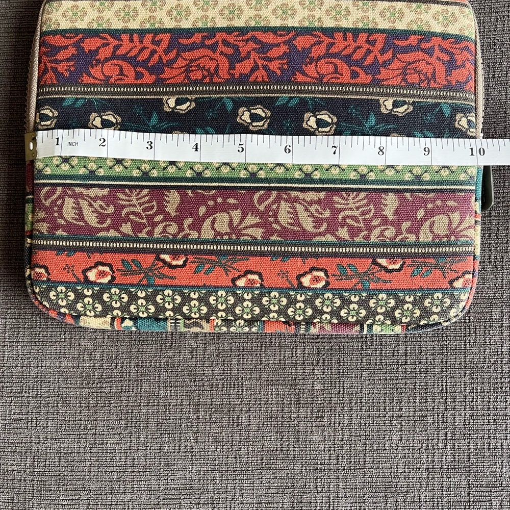 Small Padded Tablet Case - Picture 3 of 4